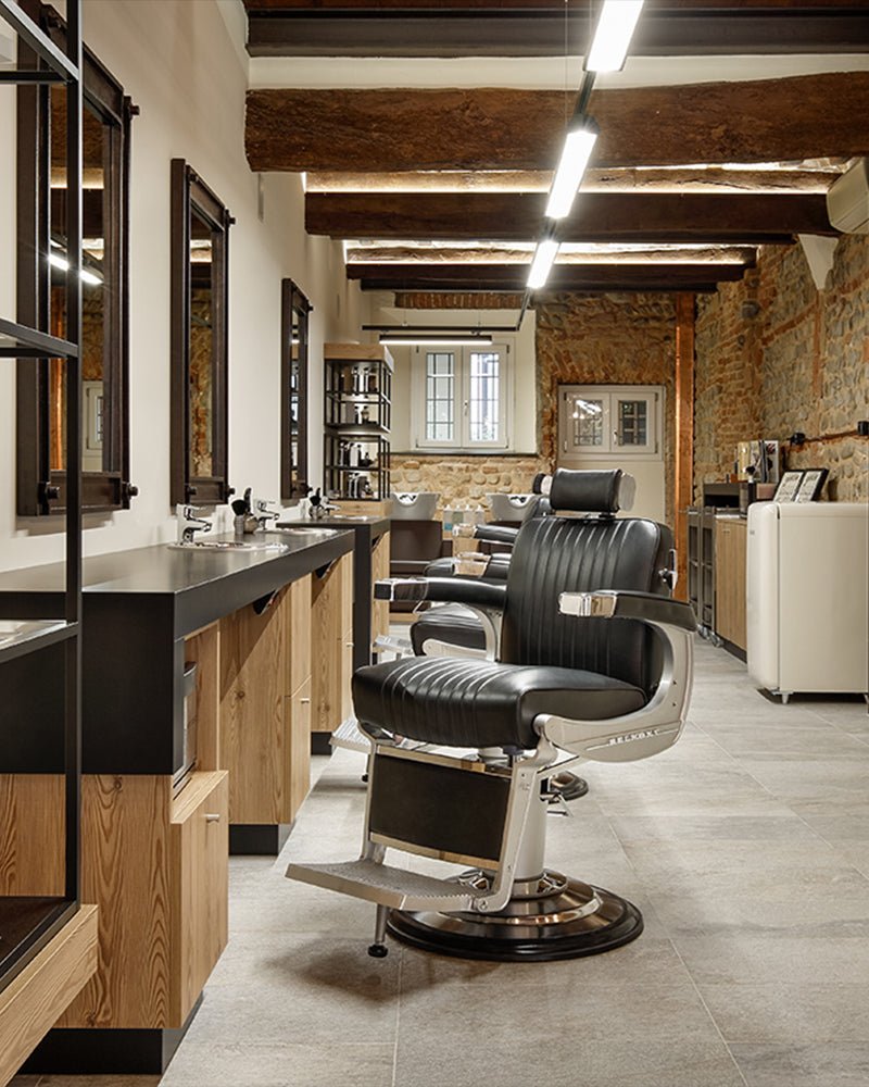 Apollo II Barberstol Takara Belmont Just Add People | Retro barberstole