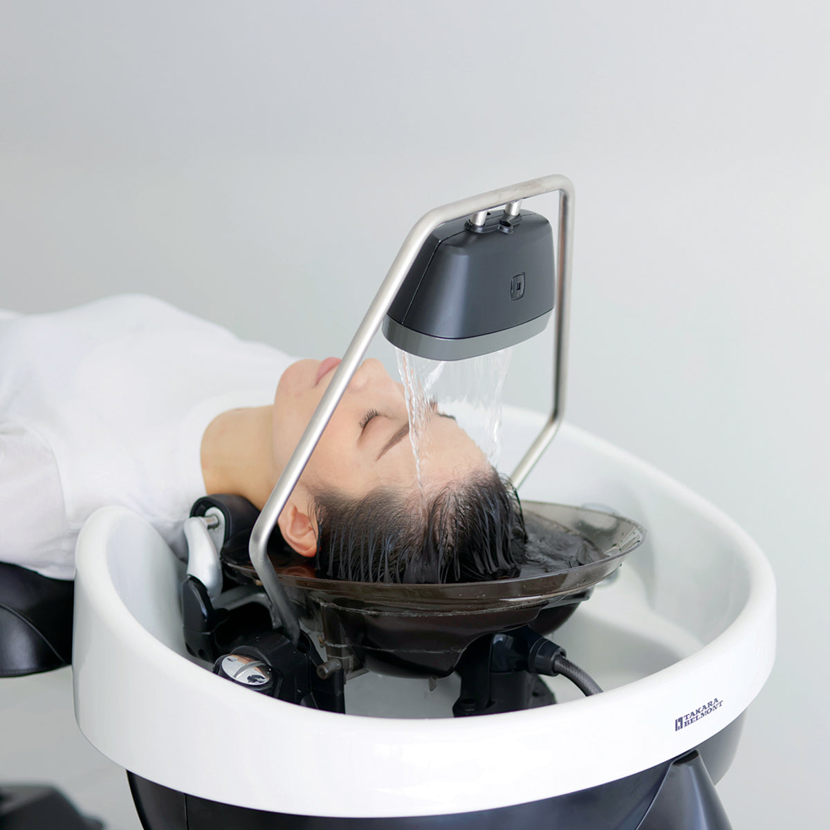 Head Spa certified equipment