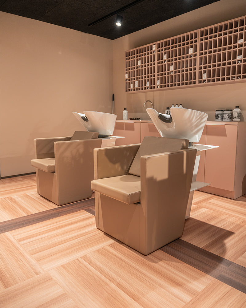 Compact - Brązowa myjnia fryzjerska - biała misa