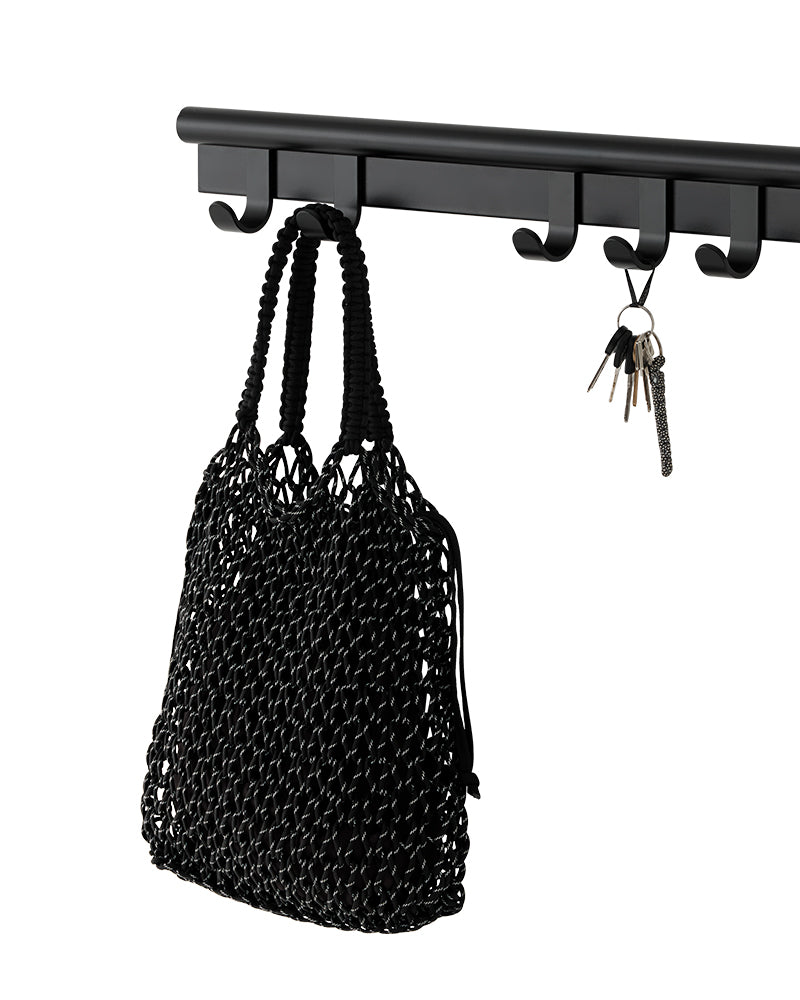 Coil - Czarny wieszak na ubrania